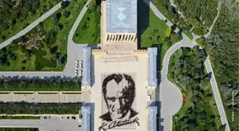 Anıtkabir'de Sevgi Rekoru Denemesi