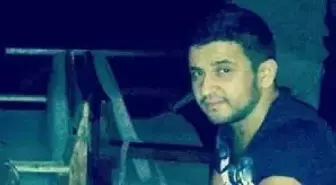 İzmir Buca'da Motosiklet Otomobille Çarpıştı: 1 Ölü, 1 Yaralı