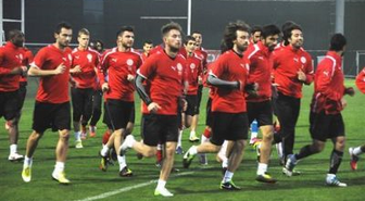 Antalyaspor, Bandırmaspor ile Oynadığı Maçı 2-1 Kazandı