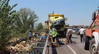 Tosya'da Çifte Kaza : 3 Yaralı