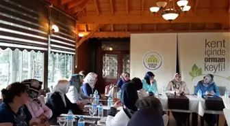 AK Parti Kadın Kolları İlçe Başkanları Toplantısı