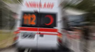 Malatya'da Otomobil ile Minibüs Çarpıştı: 1 Ölü, 6 Yaralı