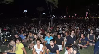 Gezi'de Ölenler İzmir'de Pink Floyd'la Anıldı