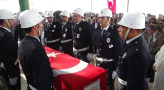 Şehit Polis Son Yolculuğuna Uğurlandı