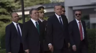 Cumhurbaşkanı Erdoğan, Selefi Gül'ü Çankaya Köşkü'nden Uğurladı