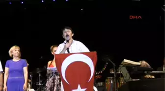 Mustafa Ceceli Anamur'u Coşturdu