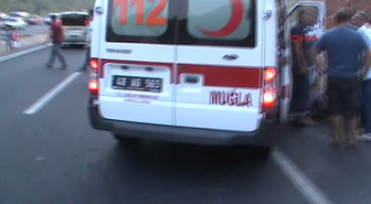 Minibüs Şarampole Yuvarlandı