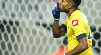 Bursaspor, Bakambu'yu Bitirmek Üzere