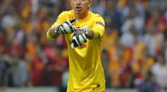 Muslera, Barış İçin Oynadı