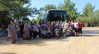 Bayındırlı Kadınlar Denizin Tadını Çıkardı