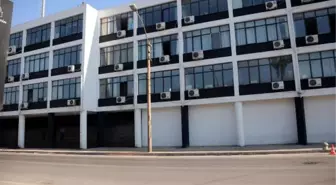 Kullanılamaz' Denilen Alsancak Stadı'nda Çalışıyorlar