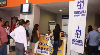 Kocaeli'de Yeni Üniversitelilere Kent Kart Kampanyası