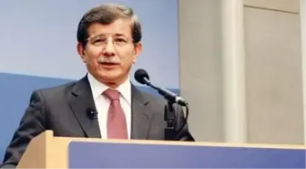 Başbakan Davutoğlu Gazetecilerin Sorularını Yanıtladı