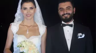 Neşe Arslan, Baran Onur Abay'la Dünya Evine Girdi