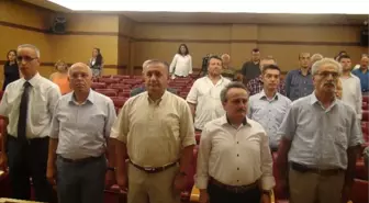 Tekirdağ'da 'Bir Salkım Üzüm Bir Büyükşehir' Paneli Düzenlendi