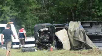 Tekirdağ'da Askeri Araç Takla Attı: 2 Yaralı