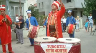 Mehter Takımlı Düğün İlgi Topladı