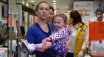 Motosiklet Sürücüsü Küçük Çocuğun Ayağını Ezdi