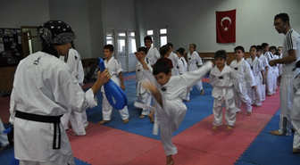 Seydişehir'de Tekvando Kuşak Sınavı Yapıldı