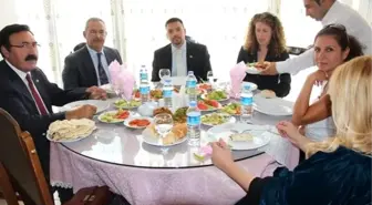 ABD Adana Konsolosu Espinoza Yüksekova'da