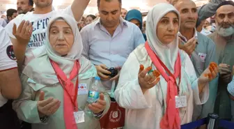 Aksaray'dan 170 Hacı Adayı Kutsal Topraklara Uğurlandı