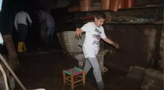 Trabzon'da Sağanak Yağmur Etkili Oldu