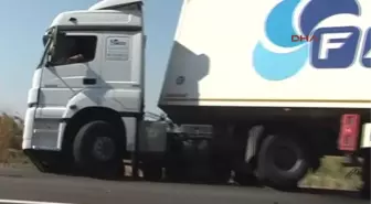 Uçurumun Kenarında 2 Saat Ayağı Frende Bekledi