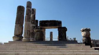 Apollon Smintheus'un Sütunları Dikildi