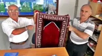 Camiye Yardım Kampanyası: 'Senin de Bir Seccaden Olsun'