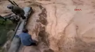 Sandıklı'nın Yavaşlar Köyünde 13 Evi Sel Bastı