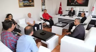 Vali Ataklı'dan Aile ve Sosyal Politikalar Müdürlüğünü Ziyaret