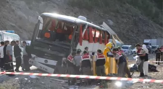 Burdur'da Feci Kaza: 13 Ölü, 33 Yaralı