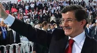 Başbakan Davutoğlu KKTC'de