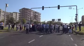 Şanlıurfa'da 'Tam Gün Eğitim' Protestosu