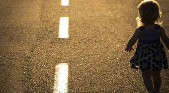 Norveç'te Bir Kız Çocuğu, Uykusunda 4 Km Yürüdü