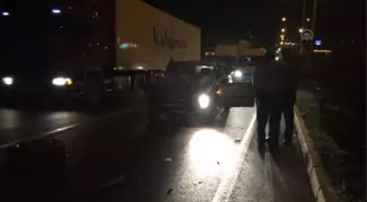 Uşak'ta Trafik Kazası: 4 Yaralı