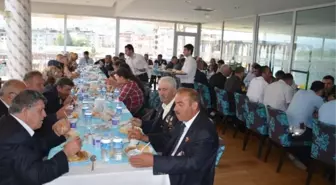 Gaziler ve Ailelerine Yemek