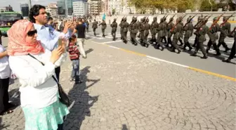 Taksim'de Gaziler Günü Kutlandı