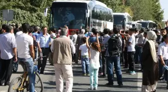 Diyarbakır'dan Suruç'a 4 Otobüs 1 Midibüs Hareket Etti