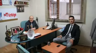 Devrek Kaymakamı Orhan Yalınız'dan İha'ya Veda Ziyareti