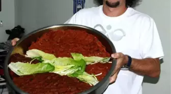 Radyocuyu Kırmızı Işıkta Öldürdüler