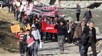 Rize'deki Hes Protestosu