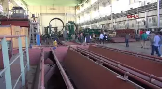 Gölcük'te Su Altında 15 Gün Kalabilen Denizaltılar Yapılacak