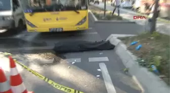 Yaşlı Kadın Otobüsün Altında Kaldı