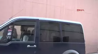 Radyo Spikerini Kıskançlık Nedeniyle Öldürmüş