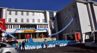 Bitlis'te Ziya Eren Spor Lisesi Açıldı