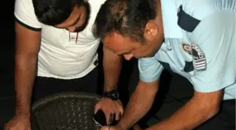 Bulduğu Cüzdanı Polise Teslim Etti