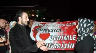 Doğum Gününde Sürpriz Evlilik Teklifi