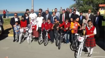 Velotürk Takımı, Tatvanlı Öğrencileri Sevindirdi