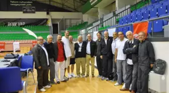 Basketbolda 'Antrenör Gelişim Semineri' Başladı